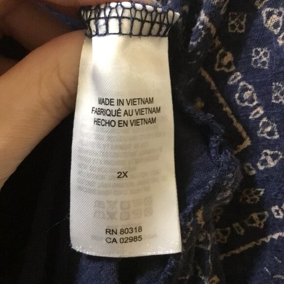 Lucky Brand Blue 3/4 Sleeve Boho Top Spring Blouse Paisley Floral Print - Picture 6 of 7